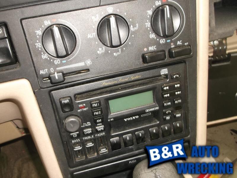 Radio/stereo for 96 97 volvo 850 ~ recvr am-fm-cass-cd player sc-815