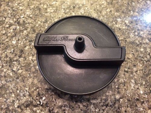 Alfa romeo 164 v6 3.0 factory original fuel cap in great condition