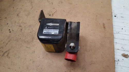 1997 mitsubishi montero pajero ls rs air bag crash sensor relay mb921288