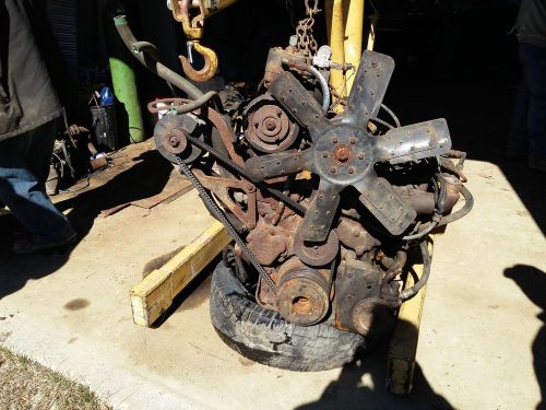 1985 3208 caterpillar engine core runs 104,000 miles complete