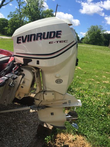 2010 115hp evinrude e-tec outboard boat motor low hours!!!