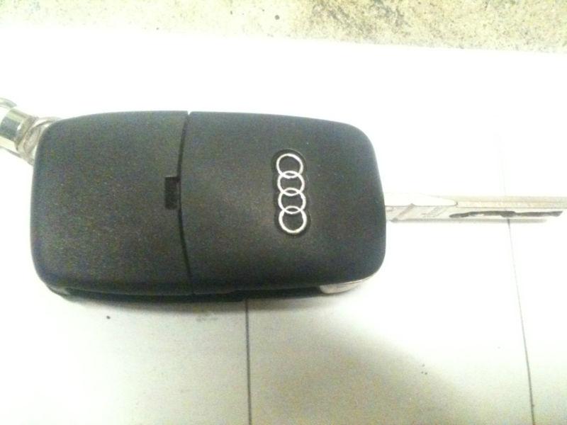 Keyless entry fob audi