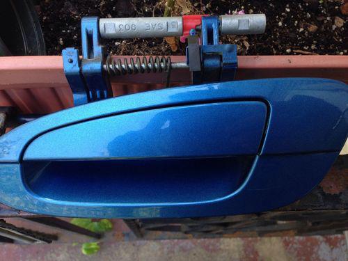 Nissan altima 02-06 oem exterior rear door handles b16 metallic blue