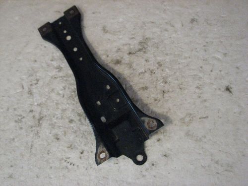 Radiator core support frame center mount bracket nissan frontier 2022-2024 22 24