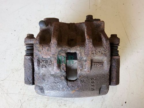 Land rover discovery 2 td5 &amp; v8 nearside passengers front brake caliper .