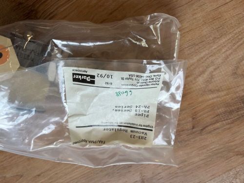 Parker  2h3-23 piper vacuum regulator - new in box