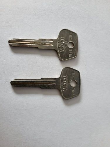 Cole key blank uncut t025 nos fits toyota 2pcs. {tr25/t8ia}