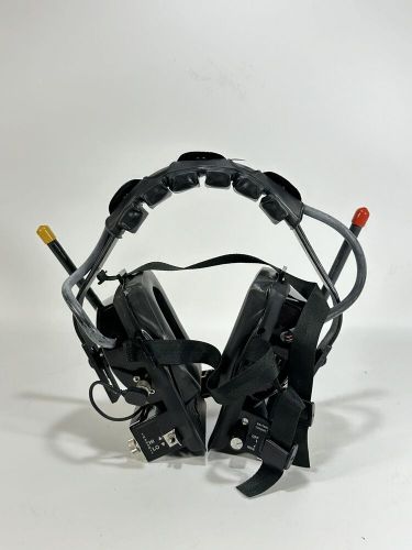 Earmark series 4 headset with vox 130 ~ p/n: hr-4 ch: 92/4 ~ in case with manual