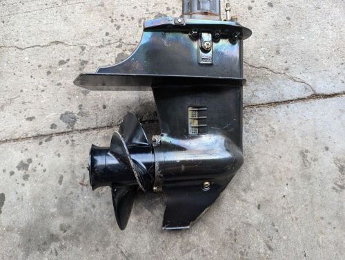 2013 suzuki df20a 20 hp lower unit 4 stroke w/ prop nice shape (20&#034;) long shaft