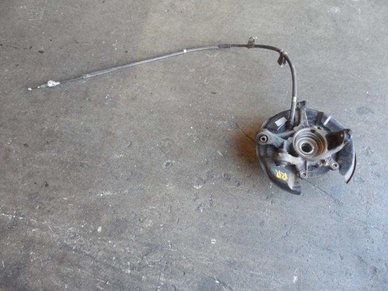 98 99 00 lexus gs400 r. rear stub axle