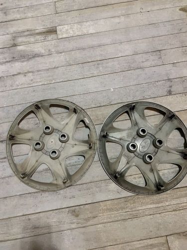 2 x — 2004-06 hyundai elantra oem wheel cover hubcap 55553 15&#034; 529602d300