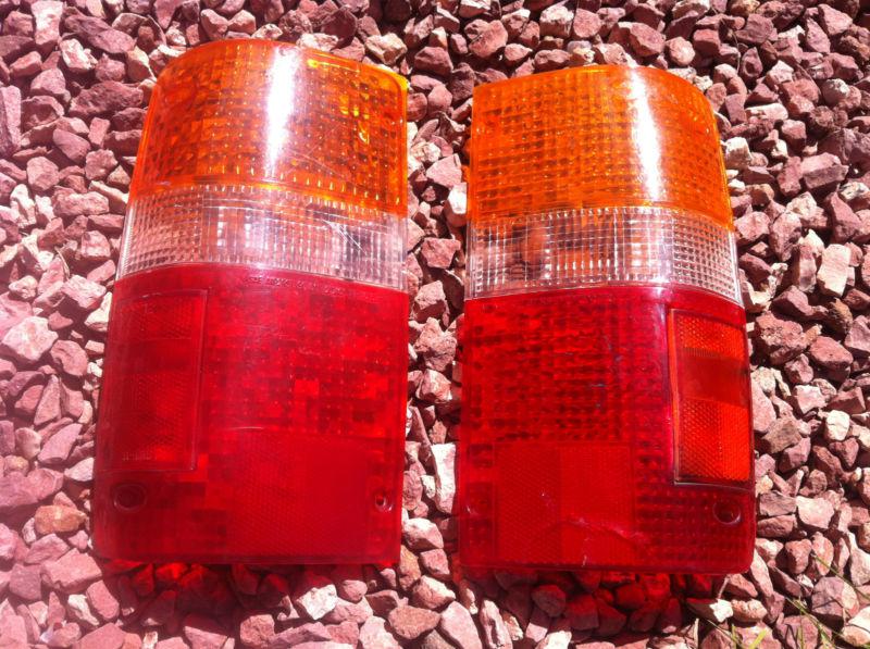 89-95 toyota pickup tail lights lens covers right+left (pair)