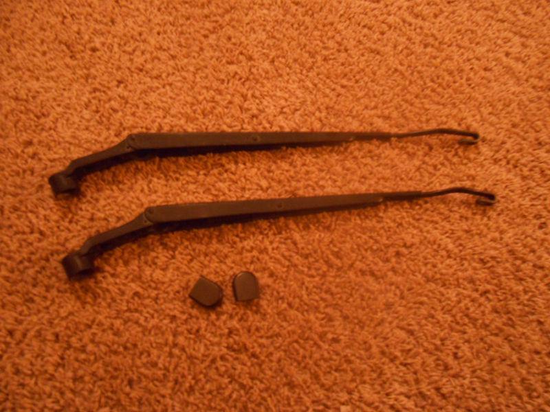 1990-95 toyota 4runner pick up windshield wiper arms oem pair