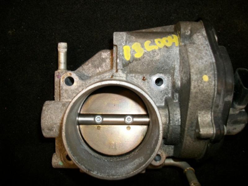 05 06 07 five hundred throttle body 1284160