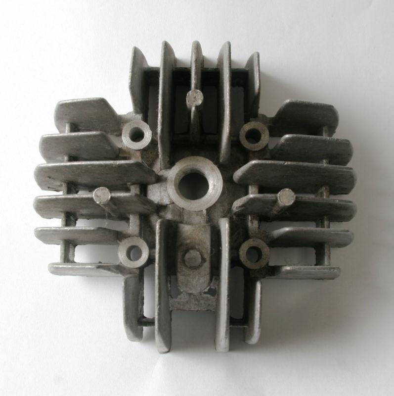 Honda moped cylinder head