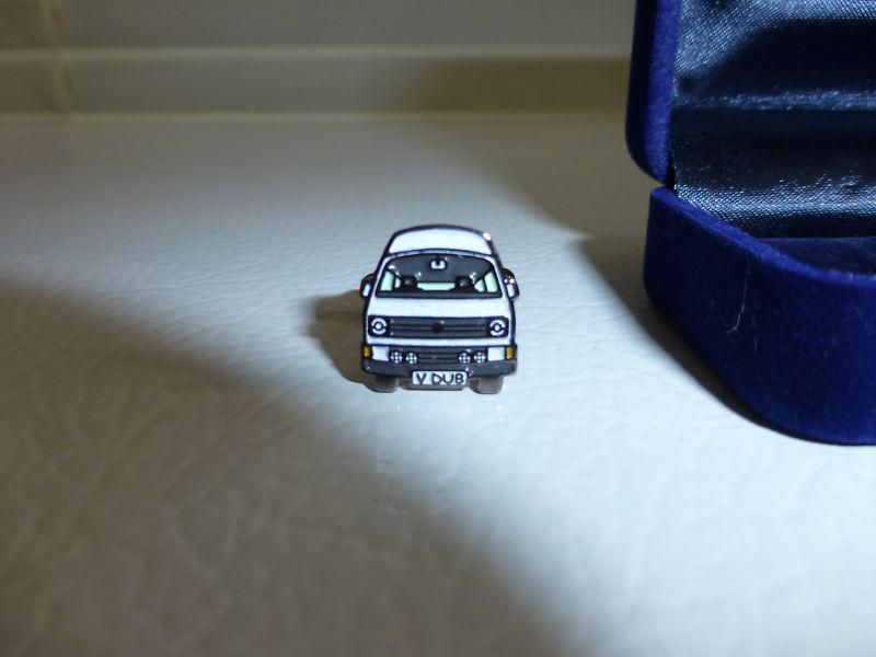 Volkswagen custom vanagon t3 cuff links white new, imported from england