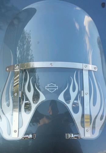 Harley sportster dyna standard height quick release windshield flames detachable