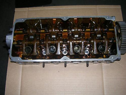 Cylinder head mitsubishi eclipse 2.4 4g64 2000 - 2003