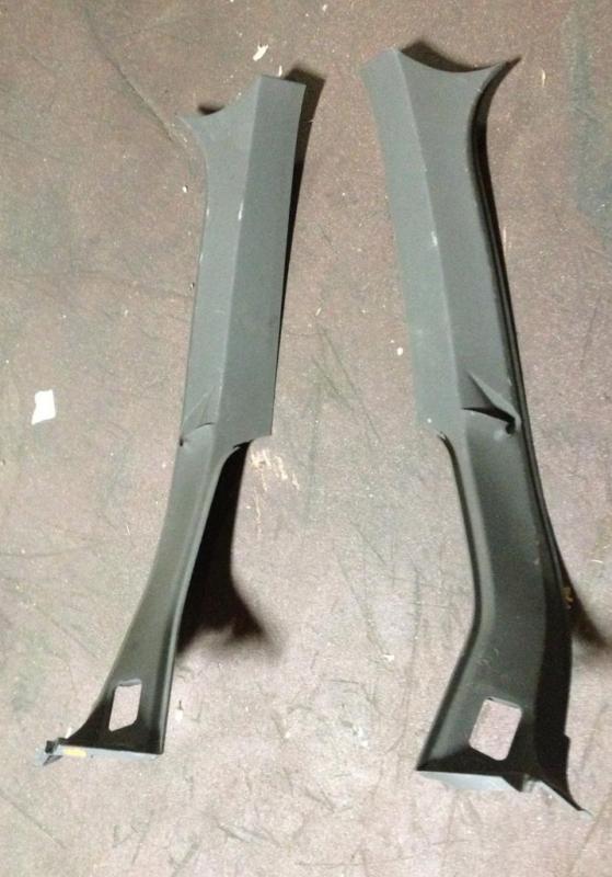 Bmw e34 touring wagon gray black rear trunk pillar trims 525it 530it 540it m5t