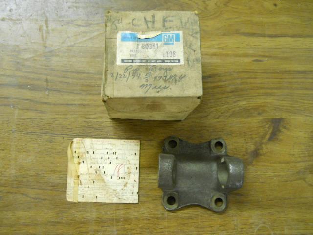 Vintage 1955-1957 chevy truck 2nd series yoke flange 80384 nos new in box nib