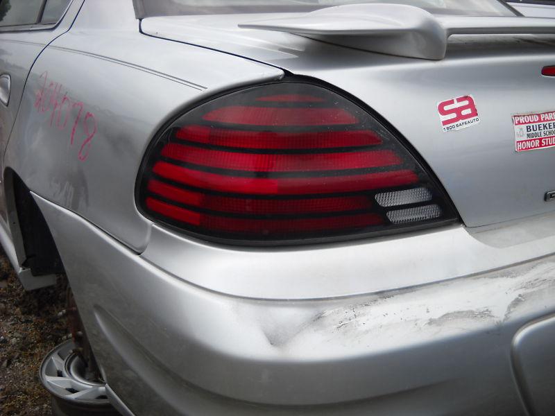 1999-2005 pontiac grand am  se left taillight