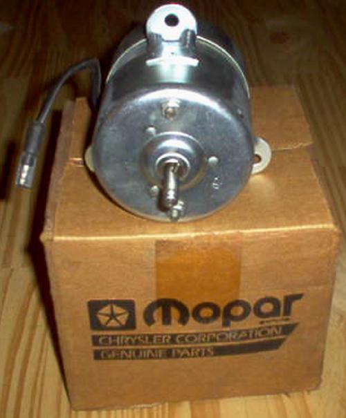 Nos oem "genuine" mopar 1984 dodge aries cooling fan motor in box 5211115