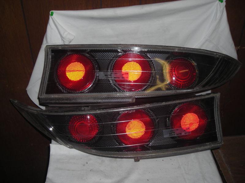 2001-2003 honda civic tail lights.