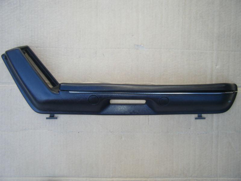 87-93 ford mustang black passenger side arm rest 89 90 91 92 5.0 gt lx armrest