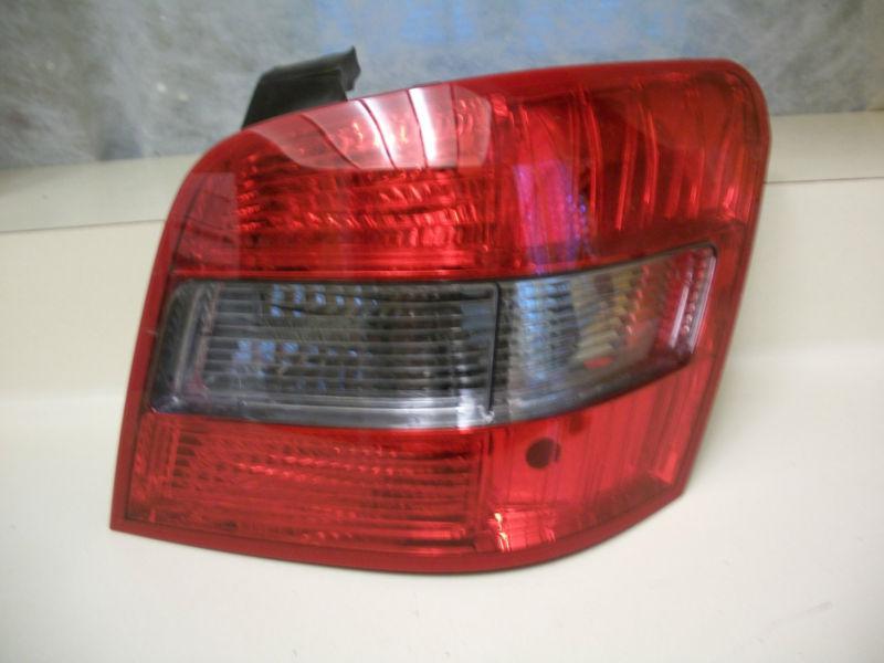 Mercedes glk350 10 11 12 tail light rh orignal oem w free shipping