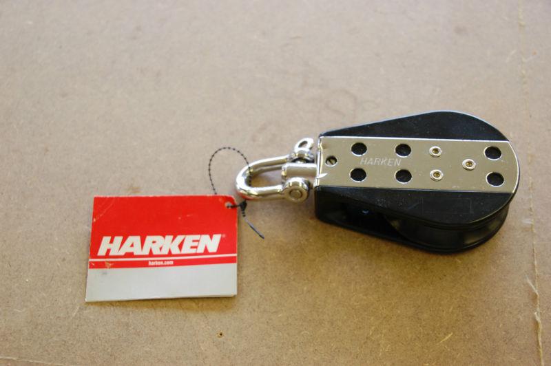 Harken #1542 midrange single, aluminum sheave