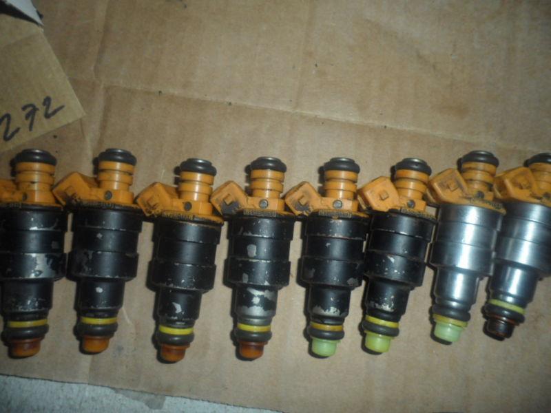 Bosch mustang gt  fuel injector set (8) 85-89 ford lincoln 5.0