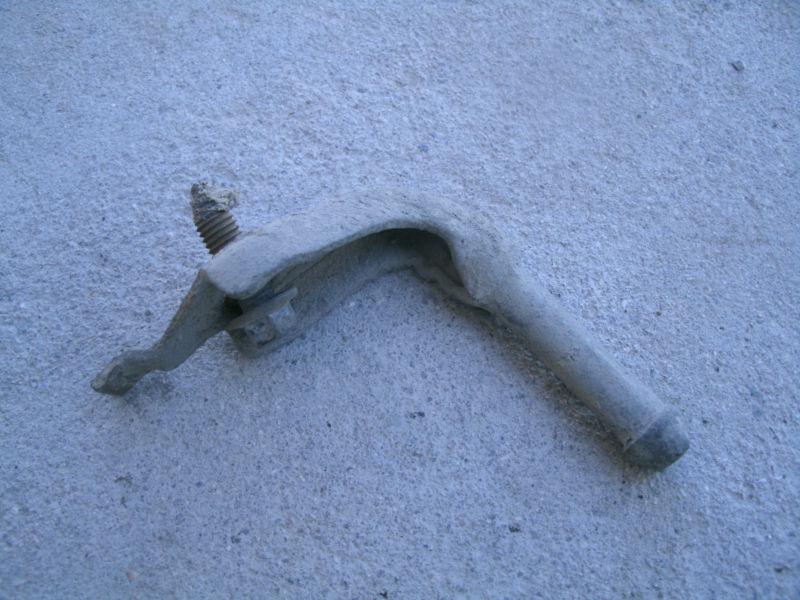 1992 ford mustang gt convertible muffler exhaust hanger bracket 