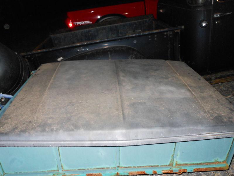 Chevy s10 truck oem hood no dents 82-93 ex. cond. no rust nice hood 