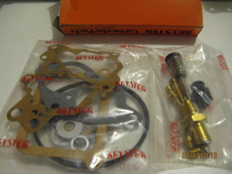 Datsun  1600 - 521 - 620 - 1970 - 1973  new  carburator  kit  keyster  rare