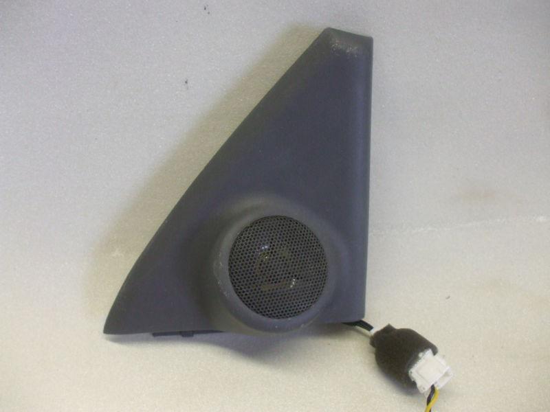 01 06 hyundai santa fe driver door sail panel front speaker tweeter top oem grey