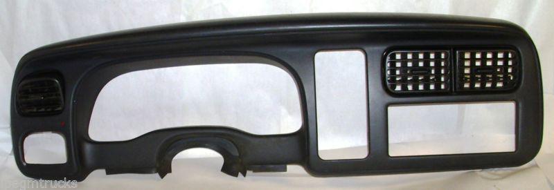 1999 dodge dakota sport 3.9l v6 4x4 ip dash instrument cluster trim panel