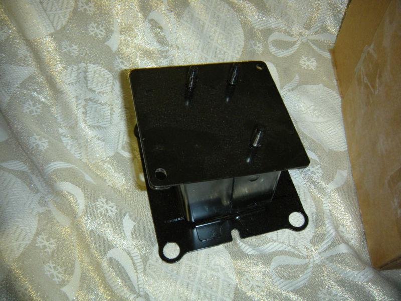 2004-2012 nissan quest left front reinforcement mount new oem part in oe box