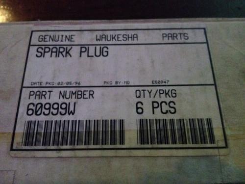 Genuine waukesha spark plugs lot of 12. rb75pp champion number.