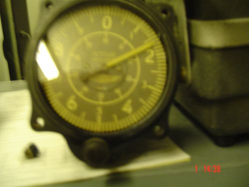 U, s. gauge altimeter non sensitive pre ww2 works tan dial