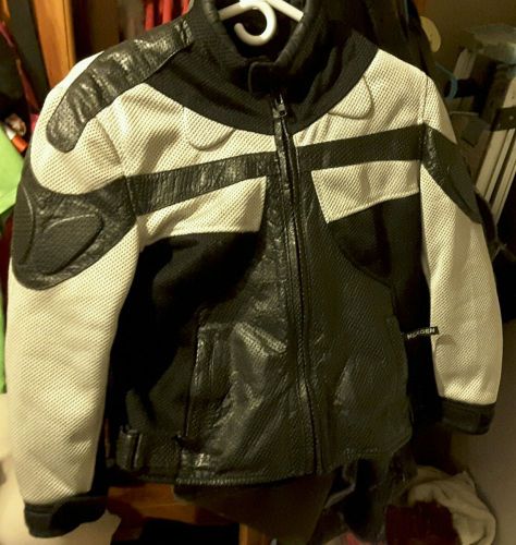 Child&#039;s nexgen armored motorcycle riding jacket with armor points