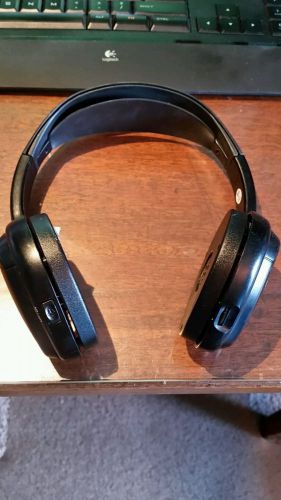 Toyota sienna headphones