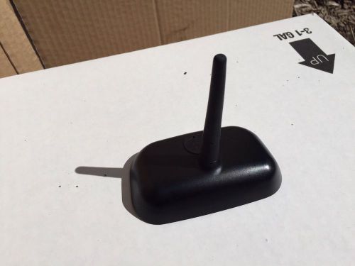 Mercedes ml w163 2000-2001 genuine oem gps antenna.