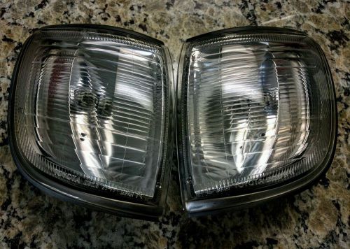 Toyota 4runner oem jdm hilux surf clear corner lights 99-02 japanese spec