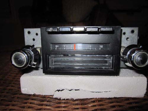 1972 mustang am/8 track radio, professionally serviced ,d2za-19a242