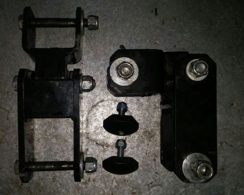 Set of suzuki samurai rocky road outfitters front missing link shackles