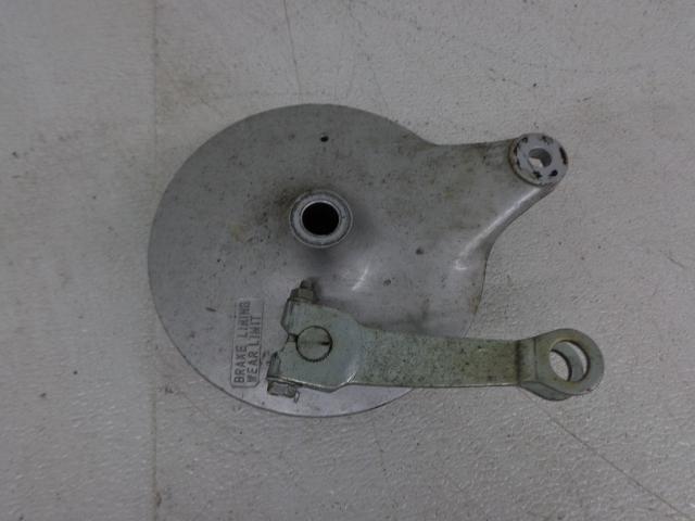 2001 suzuki gz250 gz 250 marauder rear brake plate hub