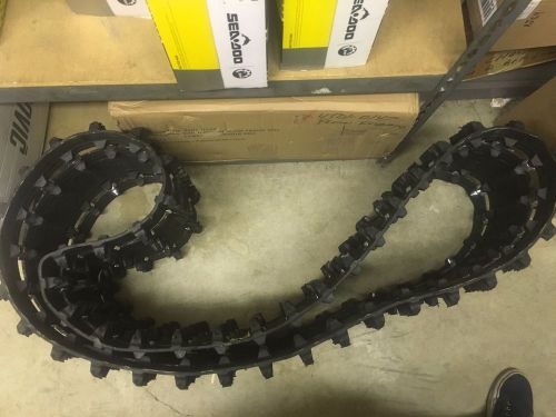 New ski-doo ripsaw oem track 128&#034; x 15&#034; x 1.25&#034; 2.86&#034; pitch full clip 504153344