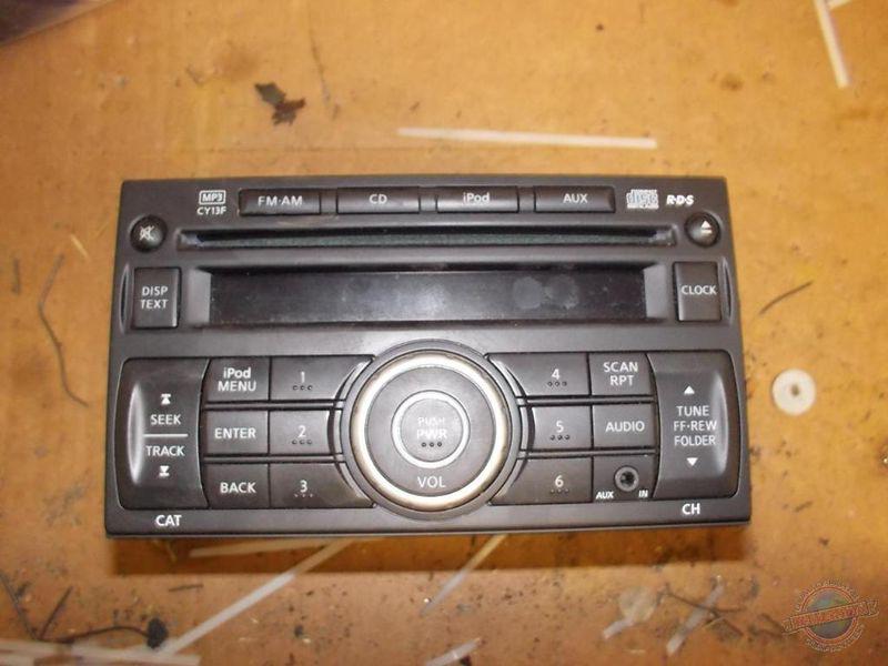 Radio sentra 1039256 10 11 12 am-fm-cd tested gd