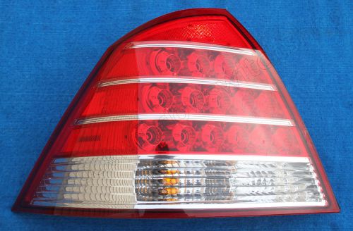 05 06 07 / mercury montego driver&#039;s side taillight assembly # 535t-13b505-a