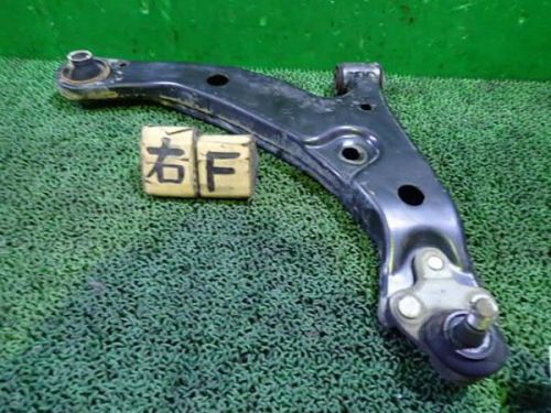 Toyota sprinter carib 1996 front right lower arm [3051720]